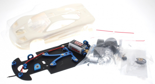 BRM Fahrzeuge BRM032K2 McLaren F1 GTR White Kit m.neuer Technik/Fahrwerksausf�hrung!