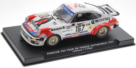 Fly Fahrzeuge FYA2092 Porsche 934 No. 167 mit Kunststo?-Chassis