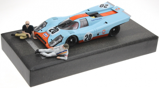 Fly Fahrzeuge FYE2063 Porsche 917K Langheck No. 20 Making of Le Mans Edition m.zwei Modellfiguren