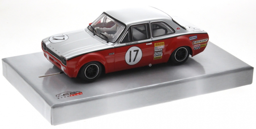 Revoslot Fahrzeuge RS0305 Ford Escort No. 17, Rennversion, Metall-Chassis