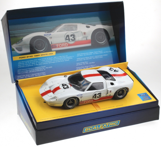 Scalextric Fahrzeuge 2941A Ford GT40 1966 White #43
